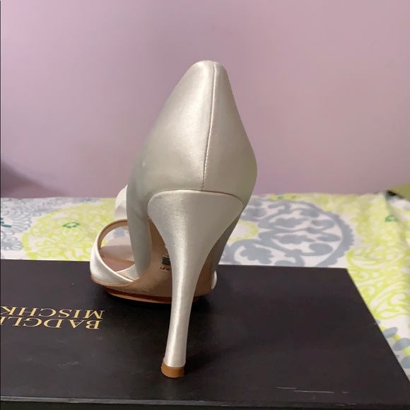 Shoes - Picture 8 of 8